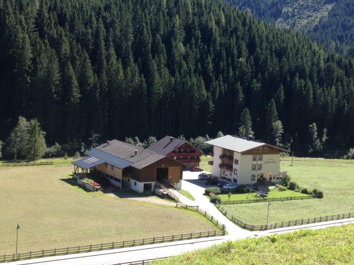 Gmuenderklause Hotel Gerlos Exterior photo